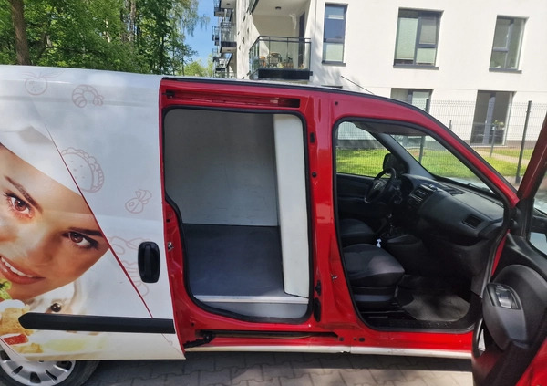 Fiat Doblo cena 24900 przebieg: 338000, rok produkcji 2013 z Sulejówek małe 29